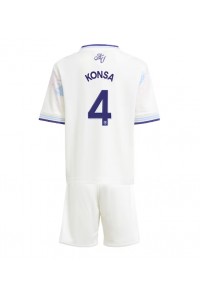 Aston Villa Ezri Konsa #4 Babyklær Tredje Fotballdrakt til barn 2025-26 Korte ermer (+ Korte bukser)